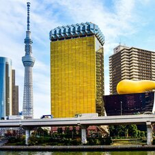 Le bâtiment de l'Asahi Beer Hall situé à Tokyo