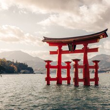 Torii flottant du sanctuaire d'Itsukushima à Miyajima