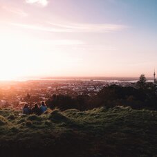 AKL