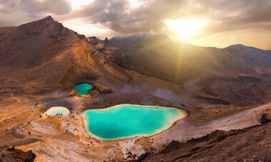 Sunrise Emerald Lake Tongariro Sunrise Emerald Lake Tongariro