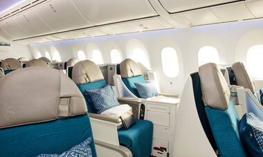 Air Tahiti Nui Poerava business cabin seats