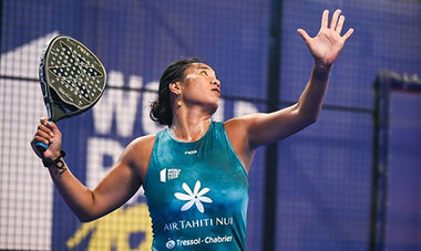 Du Padel avec Léa SPORT CLUB TIARE
