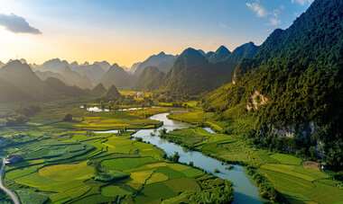 Phong Nam Valley, Vietnam